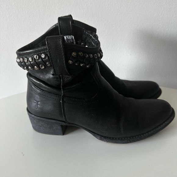 Frye Black Leather Studded Low Cowboy Boots - Picture 7 of 10